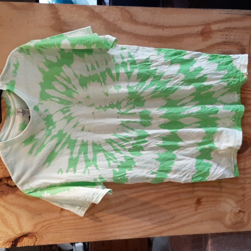 Gildan, Green Reverse Tie Dye (Bleached out), T-shirt, M.